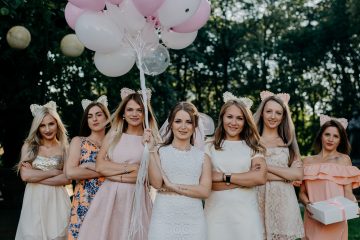 11 Cool ideas for a bachelorette party cover image